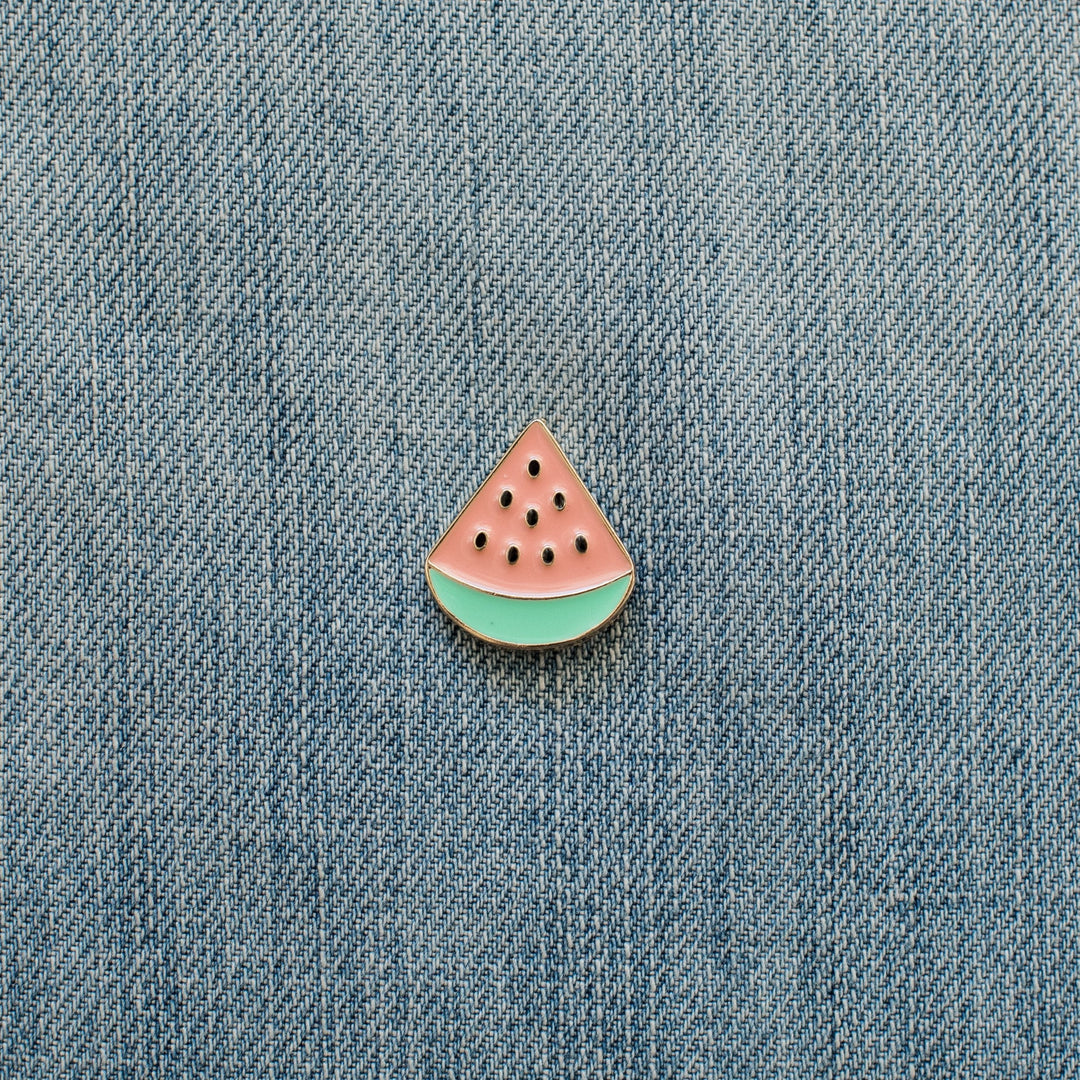 Example Pin Badge – SparkLayer B2B Demo Store